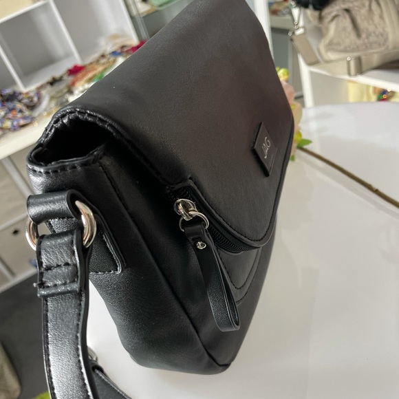 Preloved JAG crossbody flap bag - Picture 6 of 9